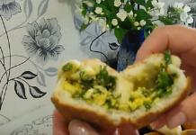 Ленивые пирожки с зеленым луком и яйцом