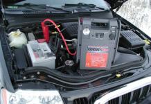 Recenze přenosných baterií do auta